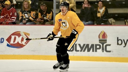 Sullivan: I need to do a 'better job' coaching Kapanen taken in Cranberry, Pa. (Penguins)